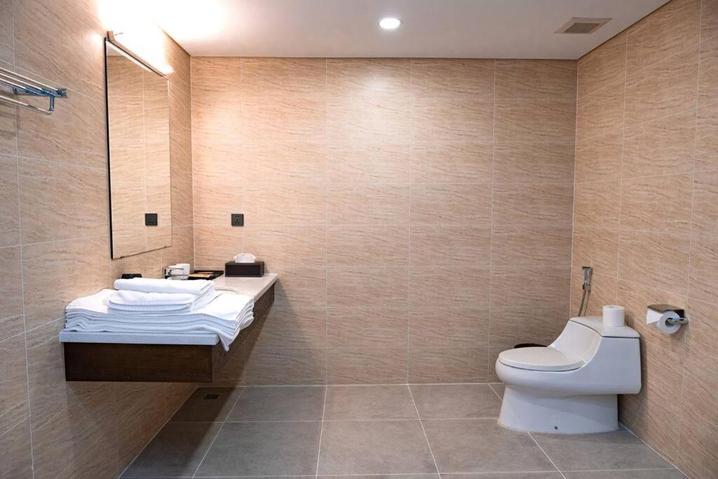 1Br - 1 Sofa Bed Luxurious 5-Stars Resort 푹옌 외부 사진